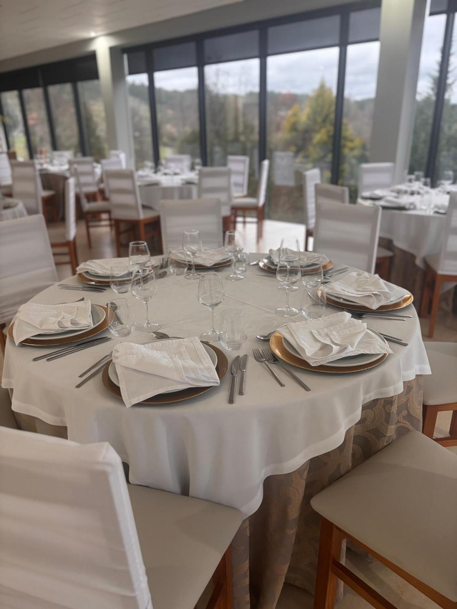 Restaurante Residencial Pizzaria S. Estevao Aguiar da Beira Exterior foto